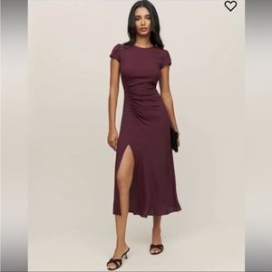 NEW 2 Reformation Frasier Midi Prune Maroon Short Sleeve Dress